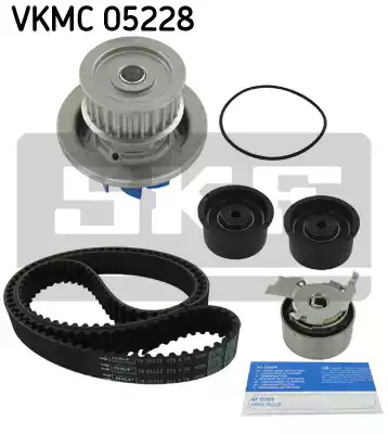 Комплект водяного насоса / зубчатого ремня SKF VKMC 05228 (VKMA 05228, VKPC 85611)